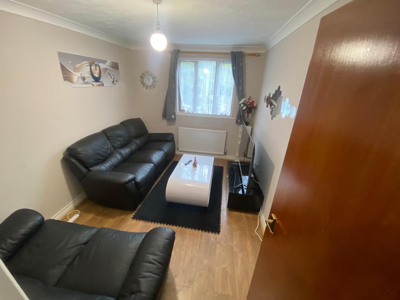 Stunning 2 Bedroom With Garden Sleep 6 Londyn Zewnętrze zdjęcie
